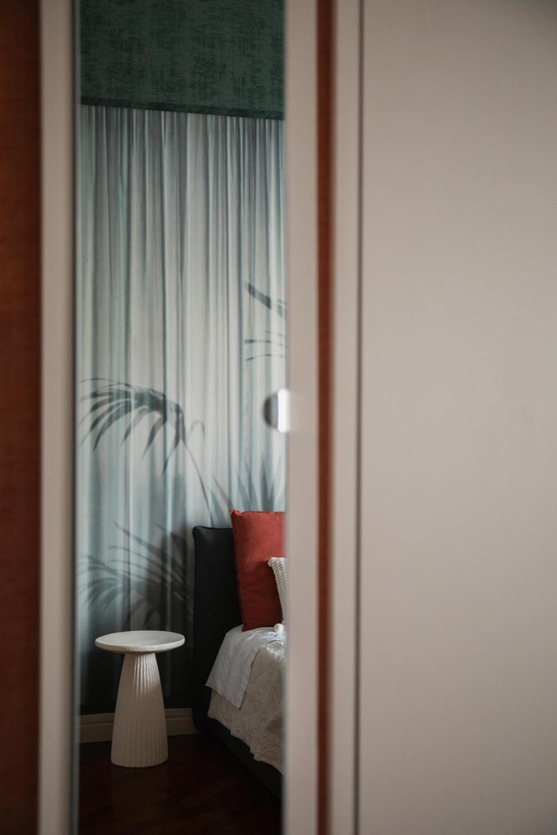 Bellevue Suite Rosselli โกโม ภายนอก รูปภาพ